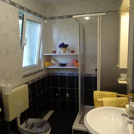 Apartman Lamia S Pogledom Na More Rijeka Exterior photo
