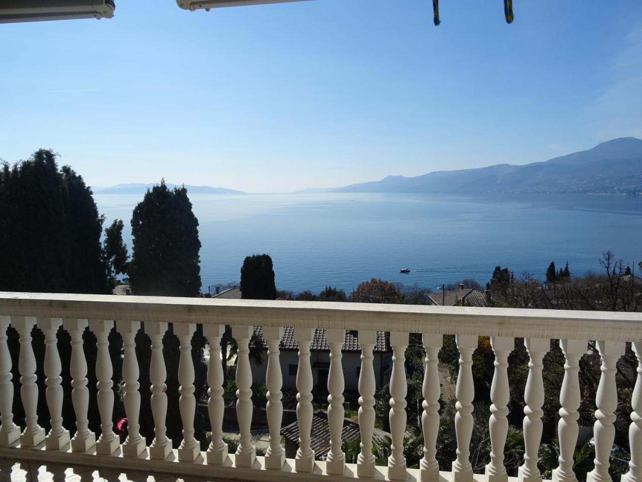 Apartment Lamia S Pogledom Na Rijeka